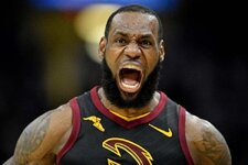 lebron-james-hakkinda-merak-edilenler-61a13dc3dd934.jpg